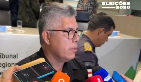 ROCAM apreende R$ 70 mil e santinhos durante madrugada em Manaus