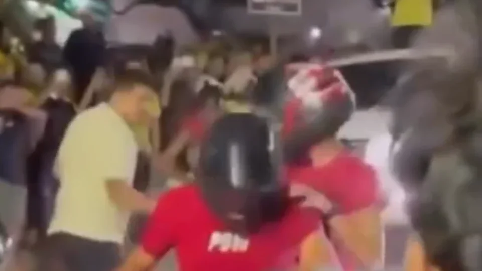 VEJA O VÍDEO | Confusão entre apoiadores de Lula e Flávio Bolsonaro em Santarém
