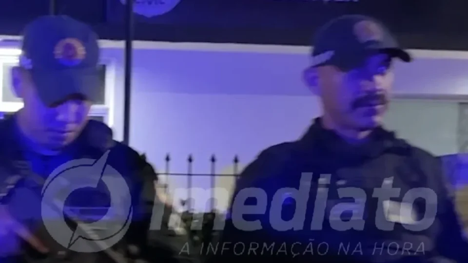 URGENTE | Mosqueirinho tenta fugir, troca tiros e é morto