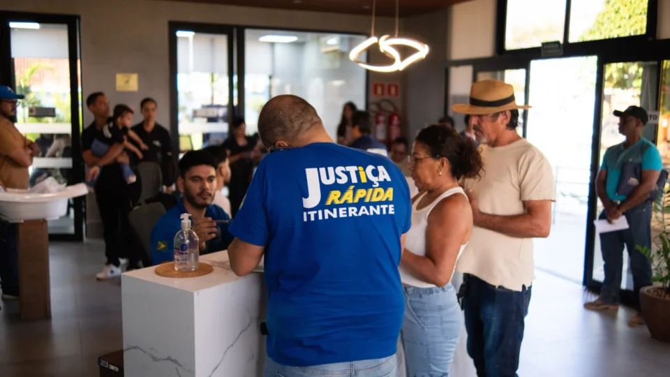Justiça Rápida Itinerante alcança índice quase total de acordos em atendimento no distrito de Nova Samuel e Candeias