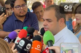 Roberto Cidade vota no segundo turno e afirma que seguirá trabalhando pelo Amazonas até o fim do mandato