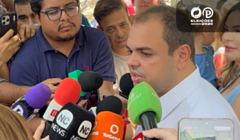 Roberto Cidade vota no segundo turno e afirma que seguirá trabalhando pelo Amazonas até o fim do mandato