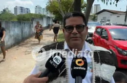 Candidato ao Governo do Amazonas, Isael Munduruku, vota em Manaus e destaca ‘festa da democracia’