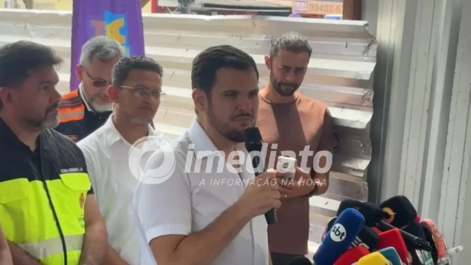 Passarela da avenida Torquato Tapajós é liberada após reconstrução e ganha 5,5 metros de altura em Manaus