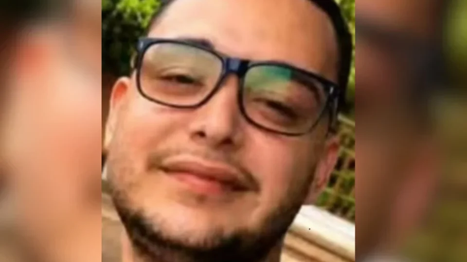Jovem é encontrado morto com oito perfurações em residência em Presidente Médici