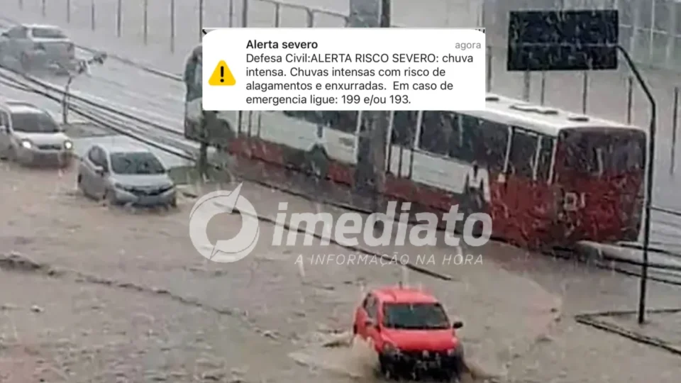 ALÍVIO EM MANAUS: Chuva forte, trovões e ventania dão trégua ao calor sufocante e à fumaça das queimadas
