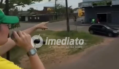 “A CARA DO PT”: Vereadora diz que PT roubou sacola de homem durante carreata de Flávio Bolsonaro; veja vídeo