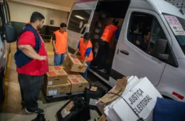 Começa a distribuição de urnas eletrônicas para o 2º turno em Manaus e no interior do Amazonas