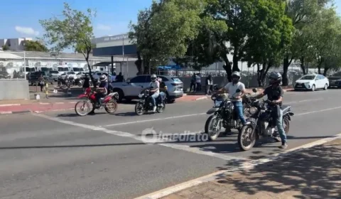 Trânsito flui normalmente nas primeiras horas da manhã