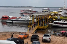 Movimento é intenso na Balsa Amarela às vésperas das eleições no Amazonas