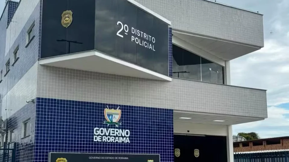 Imagens de segurança ajudam a identificar suspeito de furtos