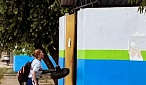 VEJA O VÍDEO: Sem ar- condicionado, alunos ficam no calor dentro de sala de aula por falta de estrutura