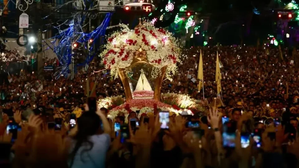 CÍRIO 2026 | Fé e devoção marcam a caminhada de milhões de fiéis na Trasladação