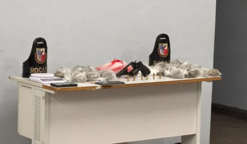 Dupla avista Rocam, deixa mochila com drogas e foge para festa infantil, no Viver Melhor II, em Manaus