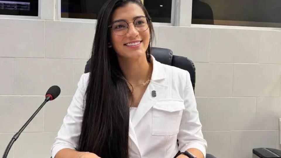Luana Serrão contesta processo de cassação e acusa articulação política na Câmara de Macapá