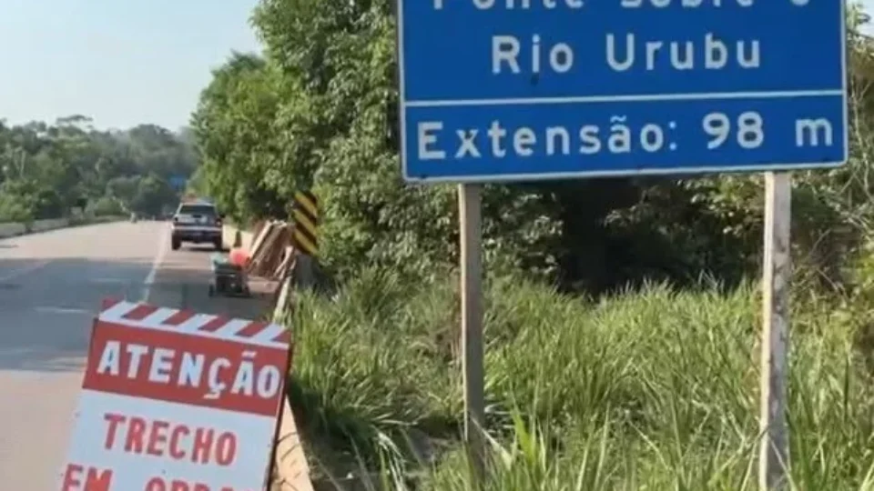 Manutenção na ponte sobre o Rio Urubu altera tráfego na BR-174, no Amazonas