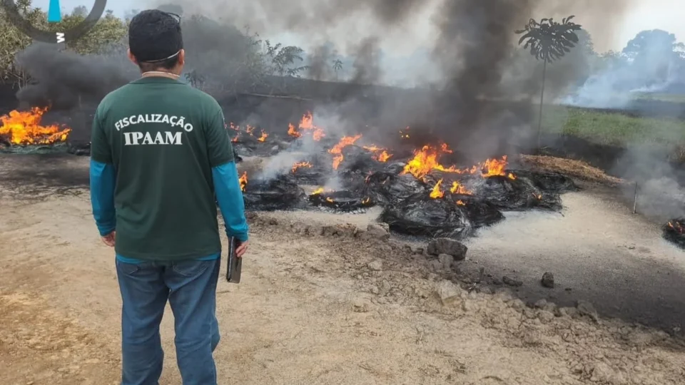 Ipaam aplica R$ 25,6 milhões em multas por queimadas irregulares no Amazonas