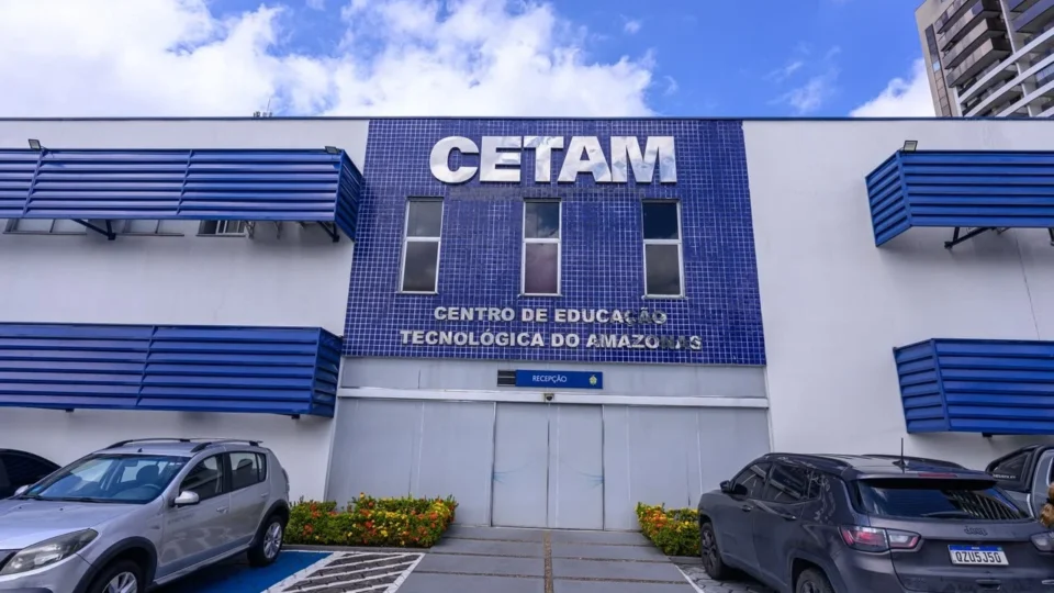Mais de 50 mil vagas gratuitas em cursos on-line são abertas no Amazonas; veja como participar