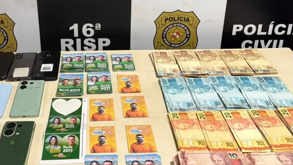 Dinheiro em envelopes e lista de nomes: 11 são conduzidos em operação eleitoral em Parauapebas