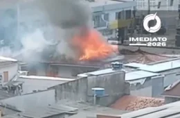URGENTE | Incêndio em loja de tecidos assusta moradores no centro da Capital